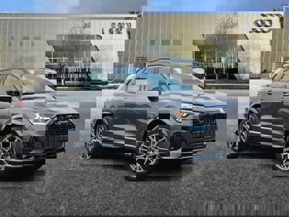 New 2025 Audi Q3 2.0T Premium Plus
