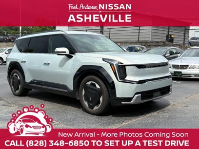 Used 2024 Kia EV9 Land