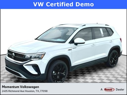 New 2024 Volkswagen Taos SE