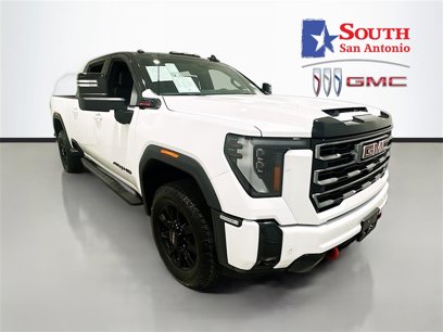 Used 2025 GMC Sierra 2500 AT4 w/ AT4 Premium Plus Package