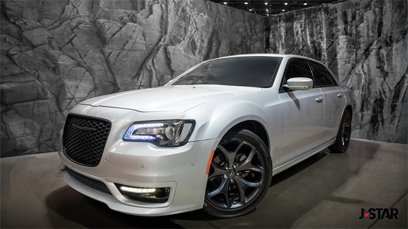 Used 2023 Chrysler 300 Touring L