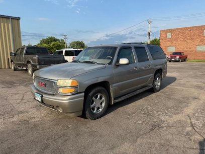 Used 2001 GMC Yukon XL Denali