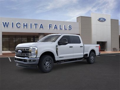 New 2025 Ford F250 XLT w/ FX4 Off-Road Package