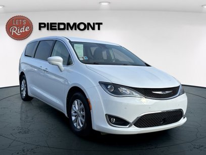 Used 2019 Chrysler Pacifica Touring Plus w/ Advanced Safetytec Group