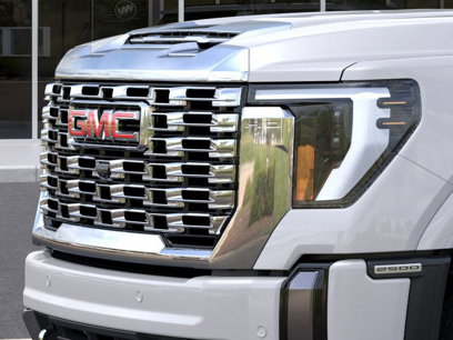 New 2025 GMC Sierra 2500 Denali w/ Denali Reserve Package
