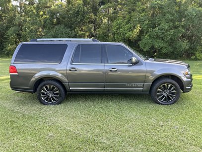 Used 2017 Lincoln Navigator L Select
