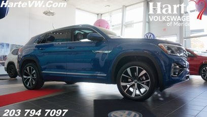 New 2025 Volkswagen Atlas Cross Sport SEL Premium R-Line