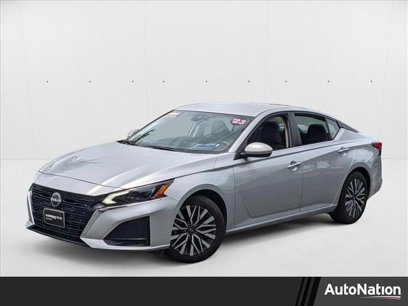 Used 2023 Nissan Altima 2.5 SV
