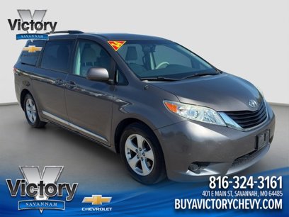 Used 2014 Toyota Sienna LE