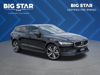Used 2023 Volvo V60 B5 Cross Country Plus