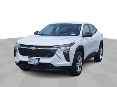 Certified 2024 Chevrolet Trax LS w/ Driver Confidence Package