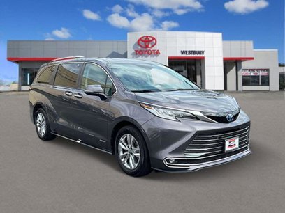 Certified 2021 Toyota Sienna Limited