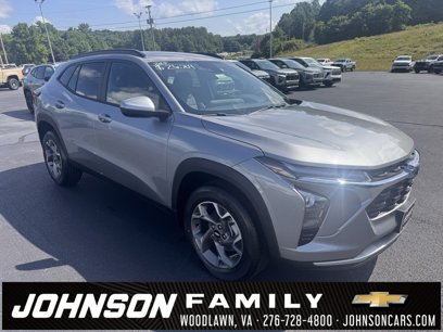 New 2025 Chevrolet Trax LT w/ Driver Confidence Package