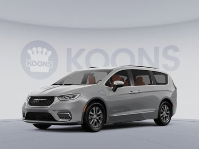 New 2025 Chrysler Pacifica Pinnacle
