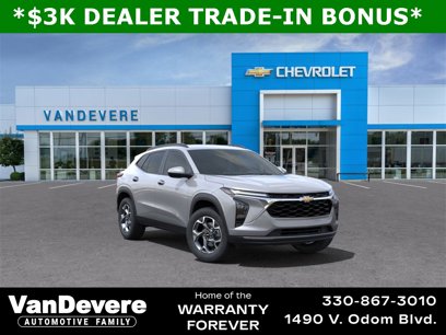 New 2025 Chevrolet Trax LT w/ Driver Confidence Package
