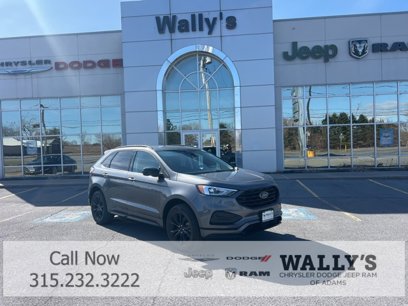 Used 2023 Ford Edge SE w/ Black Appearance Package