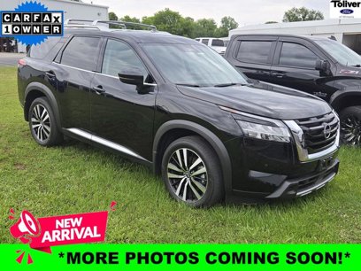 Used 2024 Nissan Pathfinder Platinum