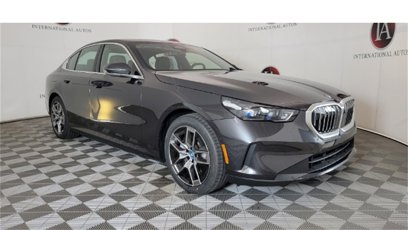 New 2024 BMW i5 eDrive40i w/ M Sport Package