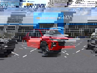 New 2025 Chevrolet Traverse LT w/ LPO, Floor Liner Package
