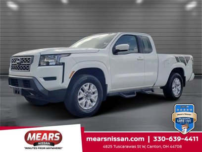 Used 2023 Nissan Frontier SV w/ Graphics Package