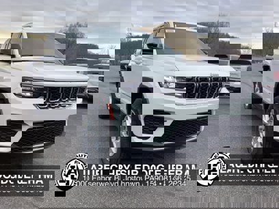 New 2025 Jeep Grand Cherokee Laredo X