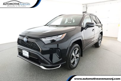 Used 2024 Toyota RAV4 SE