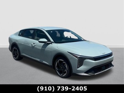 New 2025 Kia K4 EX