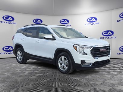 Used 2023 GMC Terrain SLE w/ Driver Convenience Package