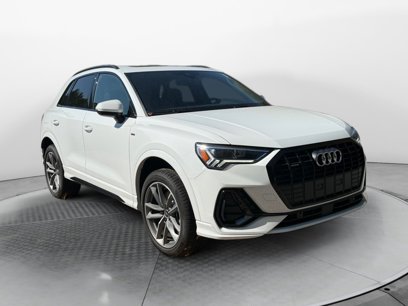 Certified 2025 Audi Q3 2.0T Premium w/ Convenience Package