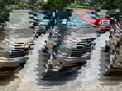 Used 2016 Toyota Highlander Limited
