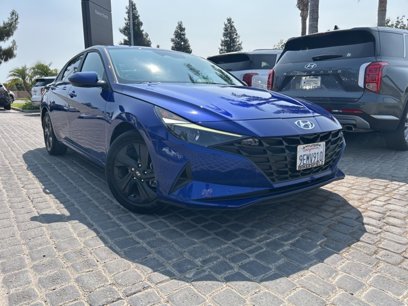 Used 2023 Hyundai Elantra SEL w/ Cargo Package