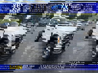 New 2025 Ford F550 4x4 Crew Cab Super Duty