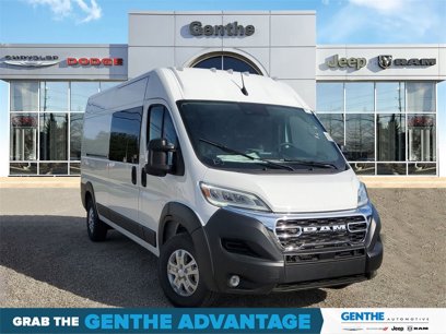 New 2024 RAM ProMaster 2500 w/ Quick Order Package 22G SLT