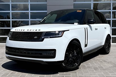 New 2025 Land Rover Range Rover SE