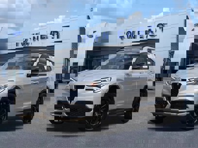 Used 2020 Alfa Romeo Stelvio w/ Nero Edizione