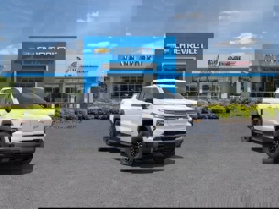 New 2025 Chevrolet Silverado EV LT