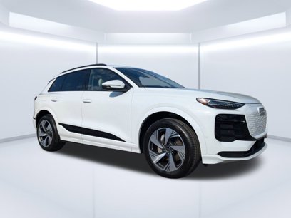 New 2025 Audi Q6 e-tron Premium Plus