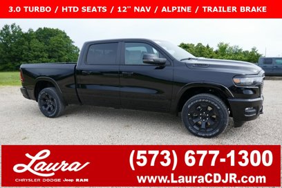 New 2025 RAM 1500 4x4 Crew Cab