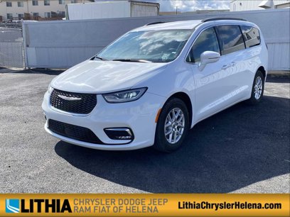 Certified 2022 Chrysler Pacifica Touring-L