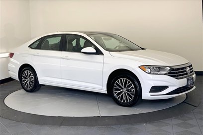 Certified 2021 Volkswagen Jetta SE w/ SE Cold Weather Package
