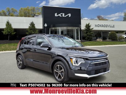 Used 2023 Kia Niro EX