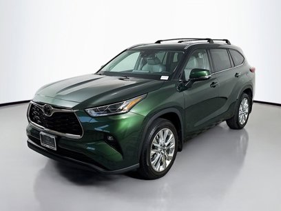 Used 2023 Toyota Highlander Limited