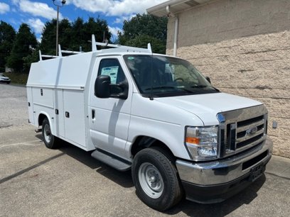 New 2025 Ford E-350 and Econoline 350 Super Duty w/ Power Equipment Group