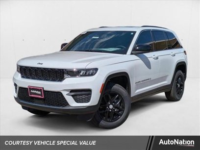New 2025 Jeep Grand Cherokee Laredo X w/ Trailer Tow Package