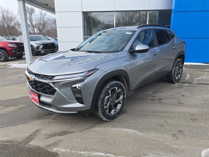 New 2025 Chevrolet Trax LT w/ LT Convenience Package