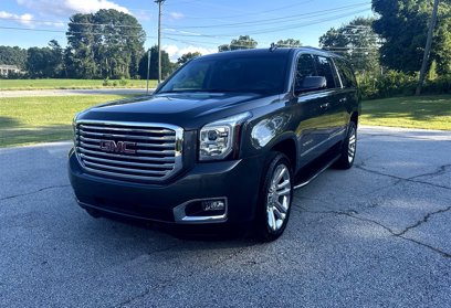 Used 2019 GMC Yukon XL SLT w/ Premium Edition