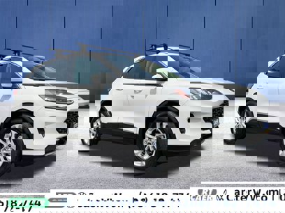 Used 2021 Ford Escape SE w/ Cold Weather Package