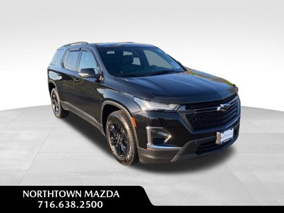 Used 2022 Chevrolet Traverse LT w/ Midnight/Sport Edition