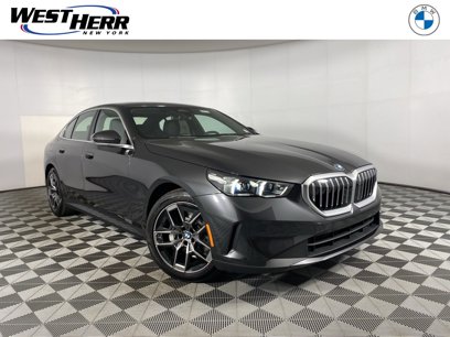 New 2026 BMW 530i xDrive w/ Premium Package