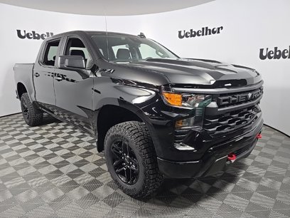 New 2025 Chevrolet Silverado 1500 Custom Trail Boss w/ LPO, Dark Essentials Package